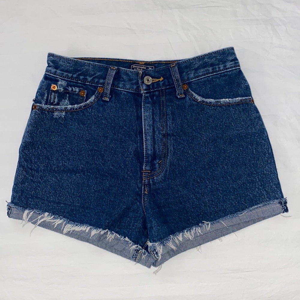 Abercrombie & Fitch | High Rise Shorts